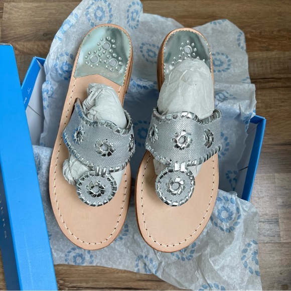 New Jack Rogers flat sandals in silver linen - Picture 6 of 8